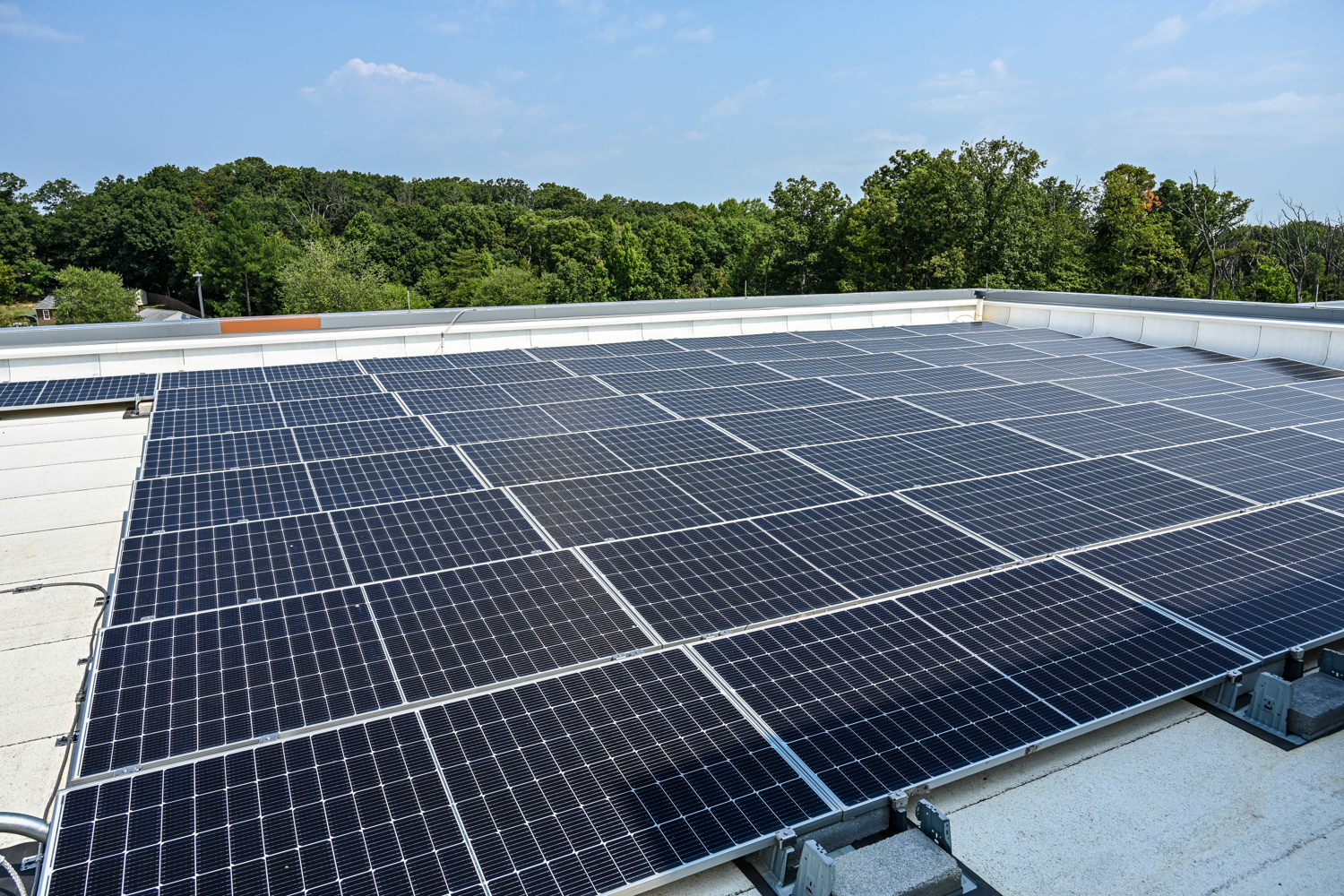Ellen Ochoa Middle School Solar Roof